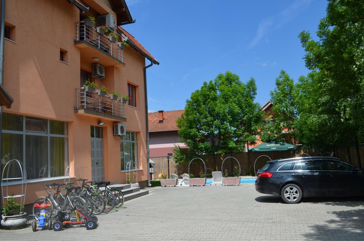 Villa Hipodrom Ilidza Apartments Sarajevo Exterior photo